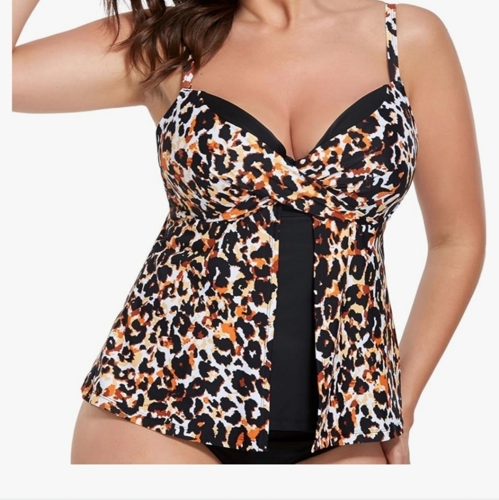 Fullfitall Women's Tankini Top Fashion Swimwear (No Bottom) NWT Size 16 Plus